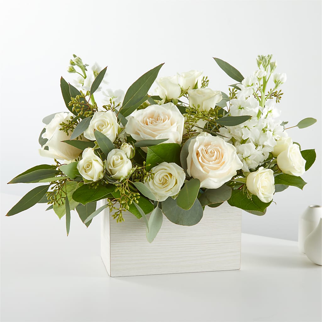 Fresh Linen Box Bouquet – KILBY'S FLORIST, Kannapolis NC