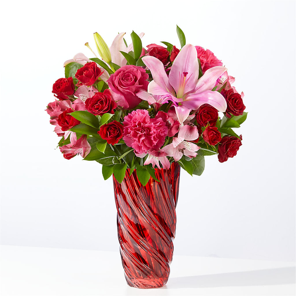 In Love Bouquet with Luxe Swirl Vase – KILBY'S FLORIST, Kannapolis NC