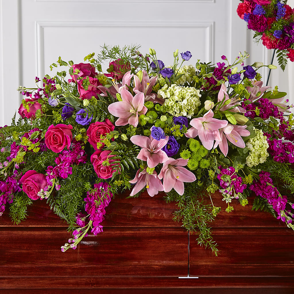 Radiant Tribute Casket Spray – KILBY'S FLORIST, Kannapolis NC