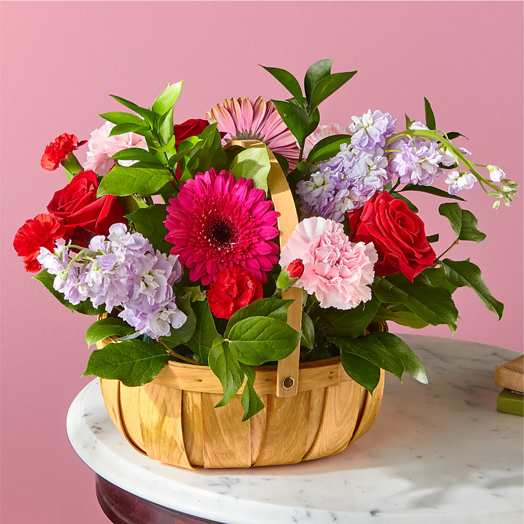 Pink Picnic Basket – KILBY'S FLORIST, Kannapolis NC