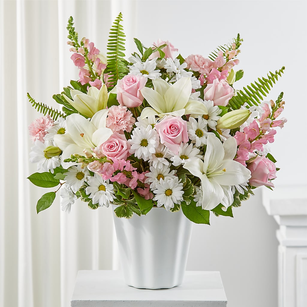 Soft Touch Tabletop Basket – KILBY'S FLORIST, Kannapolis NC