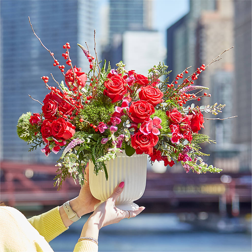 Big Red Bow Bouquet – KILBY'S FLORIST, Kannapolis NC