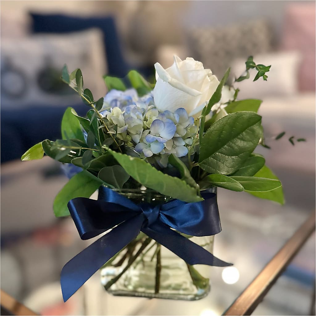 Sky Blue Delight Bouquet – KILBY'S FLORIST, Kannapolis NC