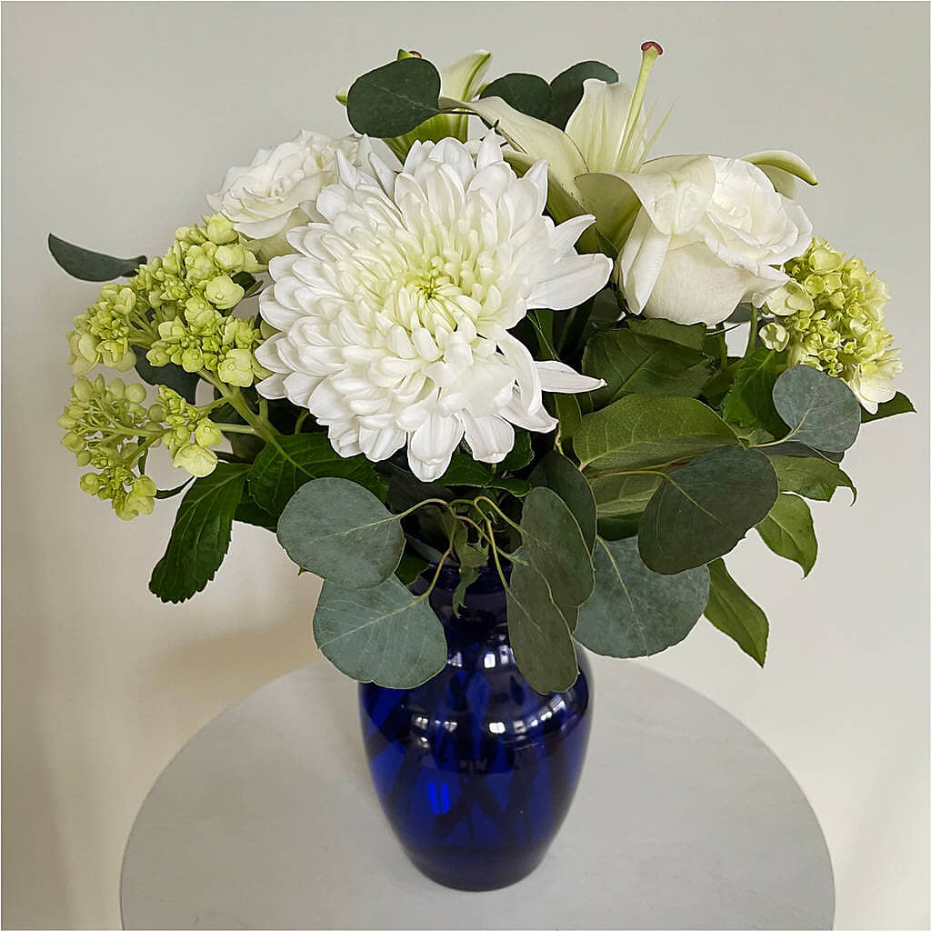 Snowy Dreams Bouquet – KILBY'S FLORIST, Kannapolis NC