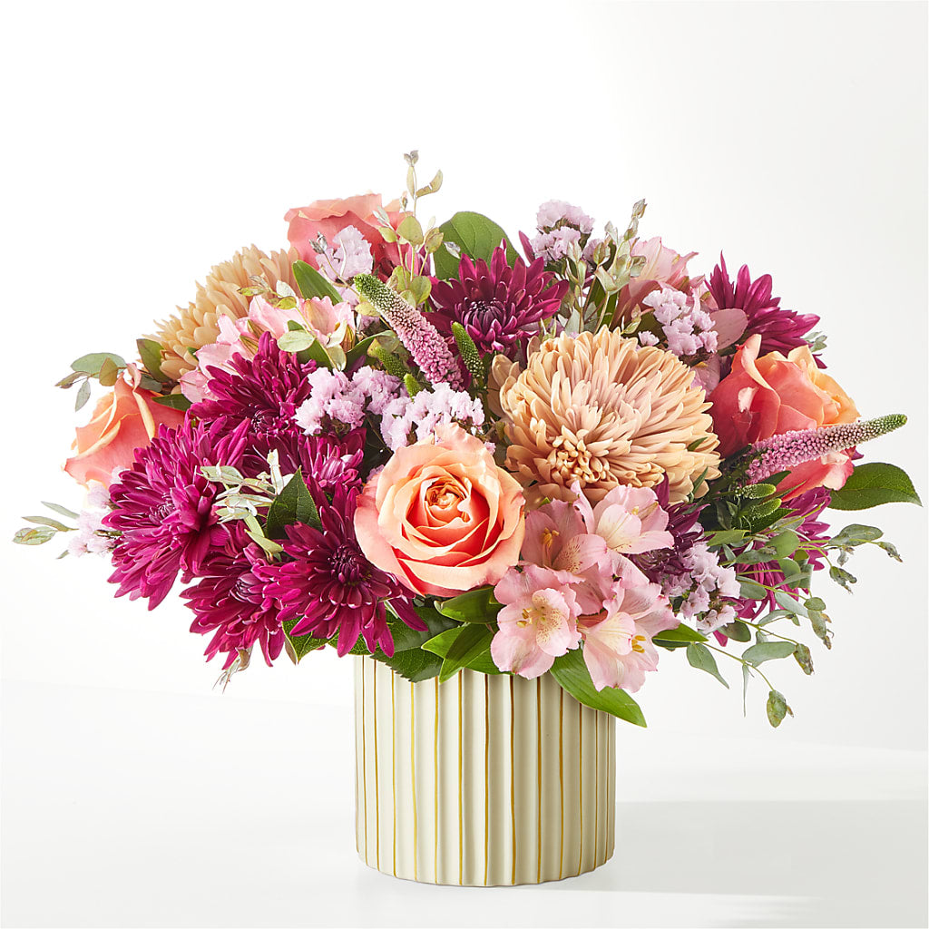 Berry Cobbler Bouquet with Ivory Vase – KILBY'S FLORIST, Kannapolis NC