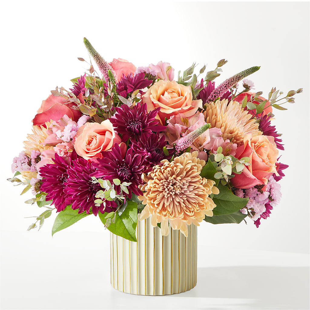 Berry Cobbler Bouquet with Ivory Vase – KILBY'S FLORIST, Kannapolis NC