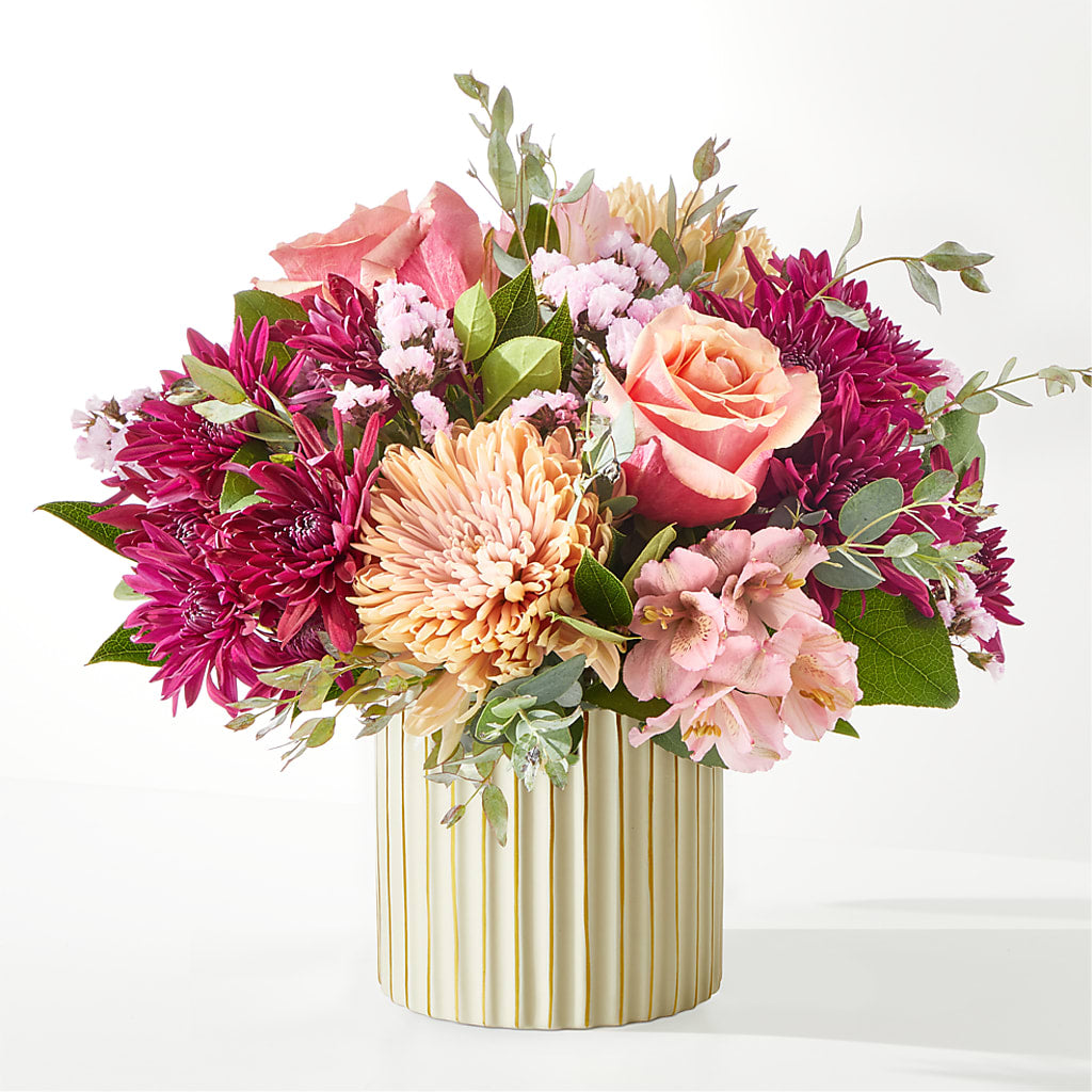 Berry Cobbler Bouquet with Ivory Vase – KILBY'S FLORIST, Kannapolis NC